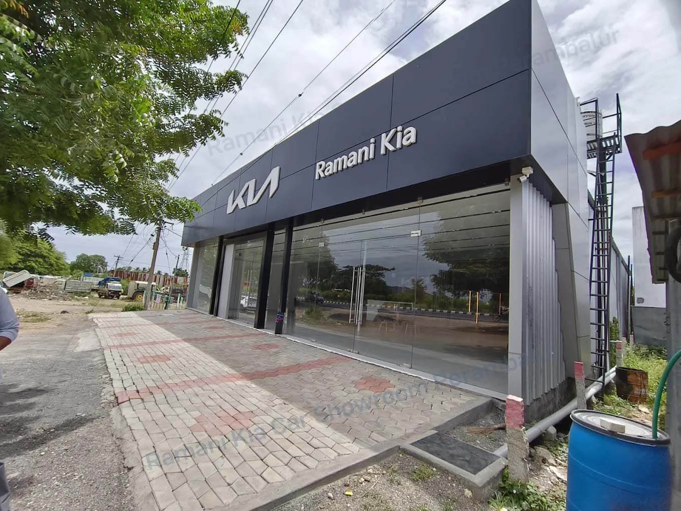 Perambalur Kia Showroom Image 02