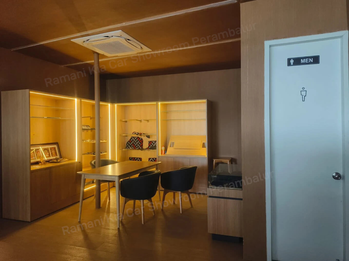 Perambalur Kia Showroom Image 06