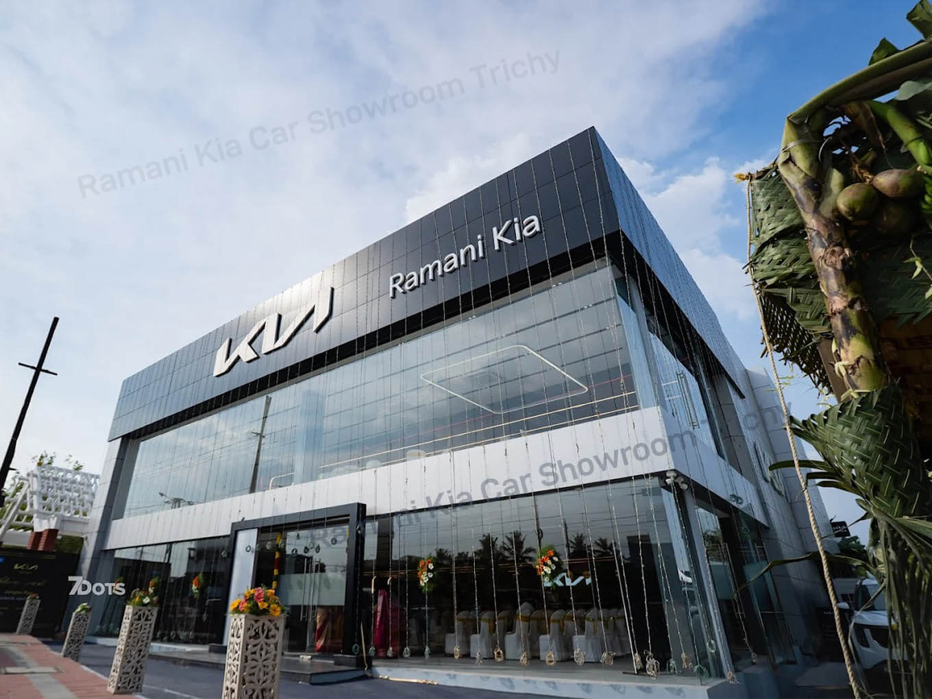 Trichy Kia Showroom Image 03